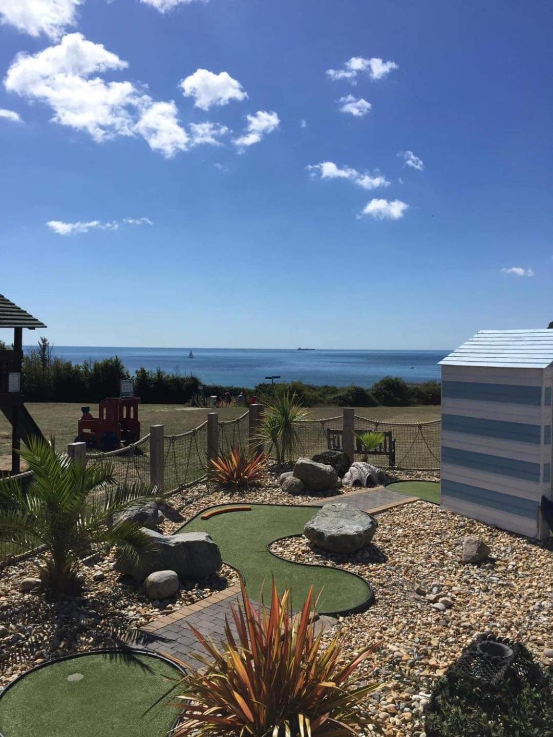 Home With A View Whitecliff Bay Holiday Park Bembridge Exteriör bild